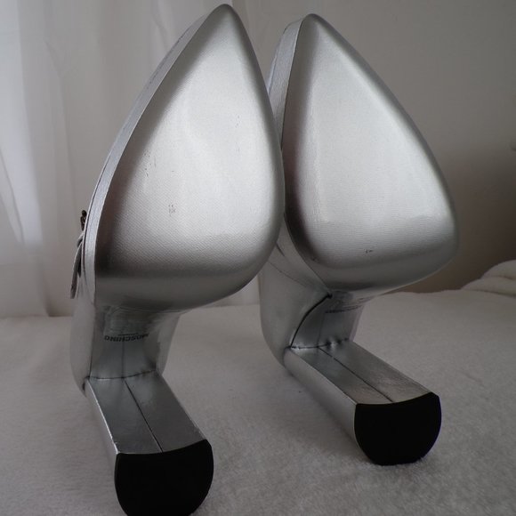 Moschino Metallic Crackle Leather Ornate Buckle Block Heel Platform Pump Lux NIB - Picture 13 of 16